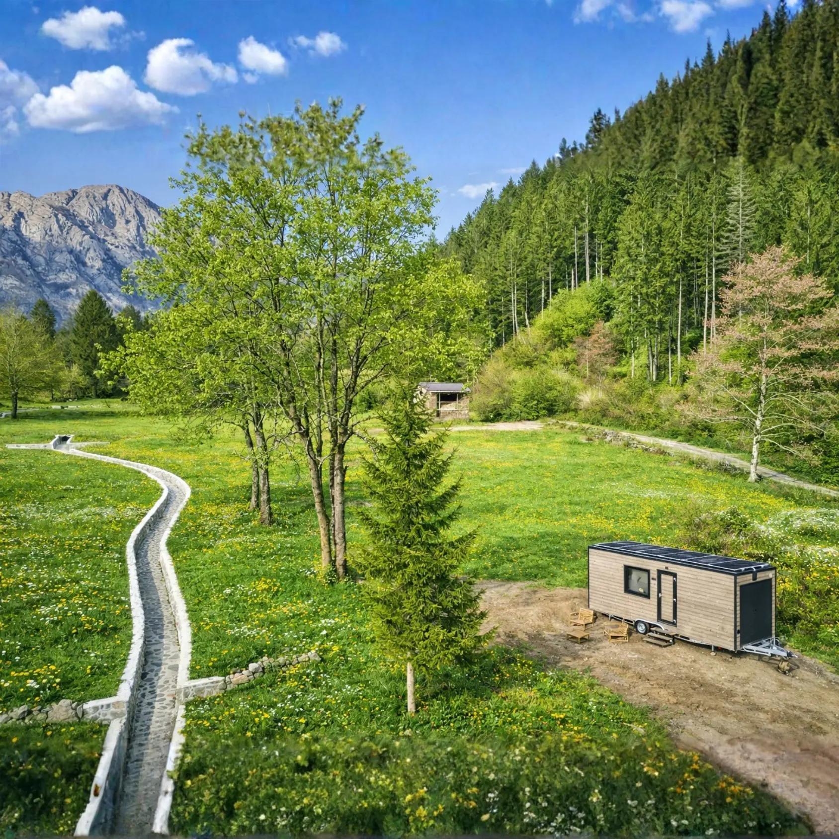 tiny house a paluzza sulle Alpi Carniche nella Valle del But