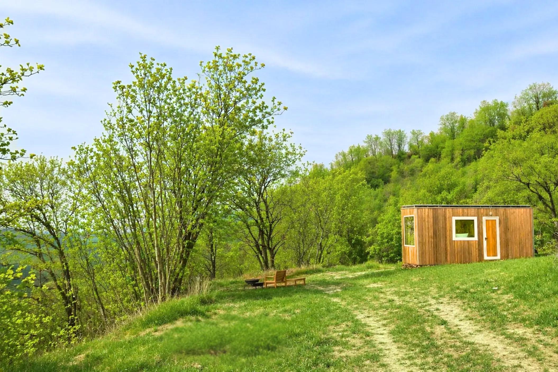 kleines Haus mit Garten in Val Tidone