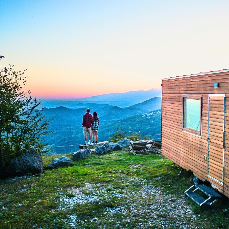 tiny house sul monte prat nelle prealpi carniche